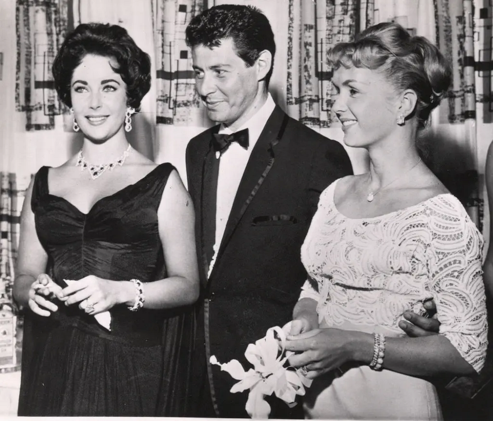 Eddie Fisher: The Story Behind The Height, Weight, Age, Career And Success 3 Eddie Fisher Profession