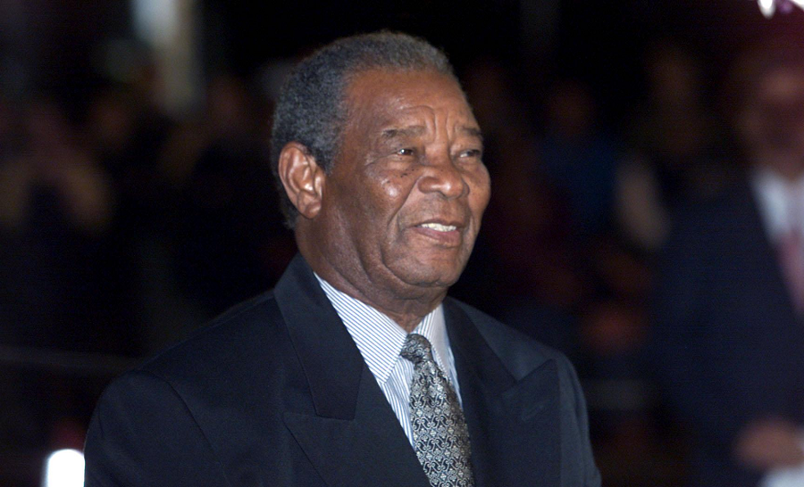 Everton Weekes career