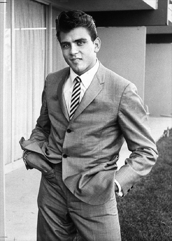 Fabian Anthony Forte World: Revealing Weight, Age, Husband, Biography, Family Facts 2 Fabian Anthony Forte Height