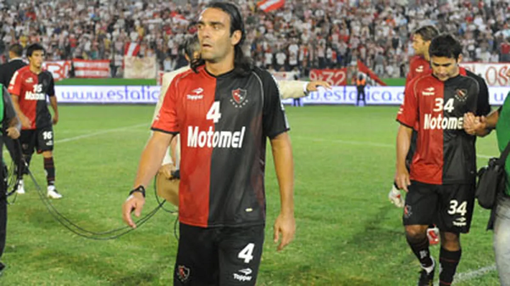 Fabricio Fuentes’s Biography, Age, Height, Wife, Net Worth, Family 2 Fabricio Fuentes Height