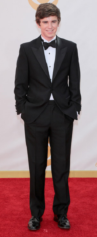 Freddie Highmore Weight, Age, Husband, Biography, Family Facts 2 Freddie Highmore Height