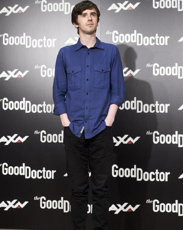 Freddie Highmore Weight, Age, Husband, Biography, Family Facts 3 Freddie Highmore Profession