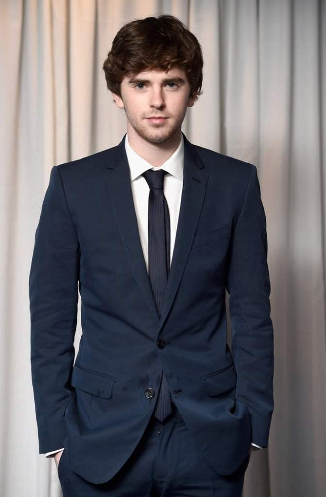 Freddie Highmore Weight, Age, Husband, Biography, Family Facts 4 Freddie Highmore career