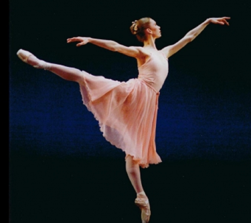 Gavin Larsen: Unveiling Height, Weight, Age, Biography, Husband & More 2 Gavin Larsen Height