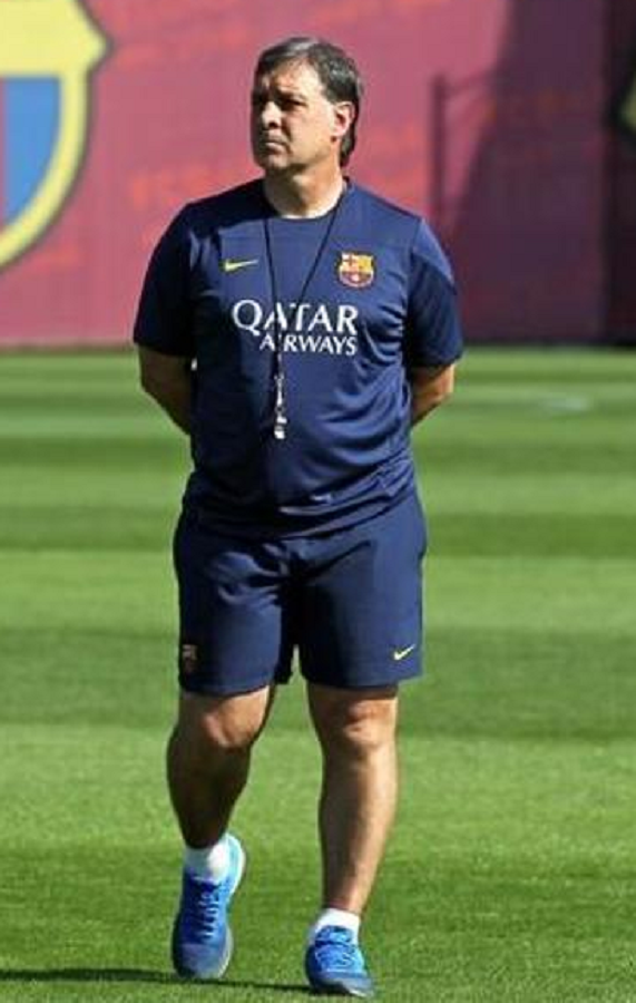 Gerardo Martino: Weight, Age, Husband, Biography, Family Facts 2 Gerardo Martino Height