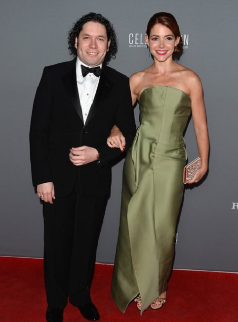 Gustavo Dudamel’s Biography, Age, Height, Wife, Net Worth, Family 2 Gustavo Dudamel Height