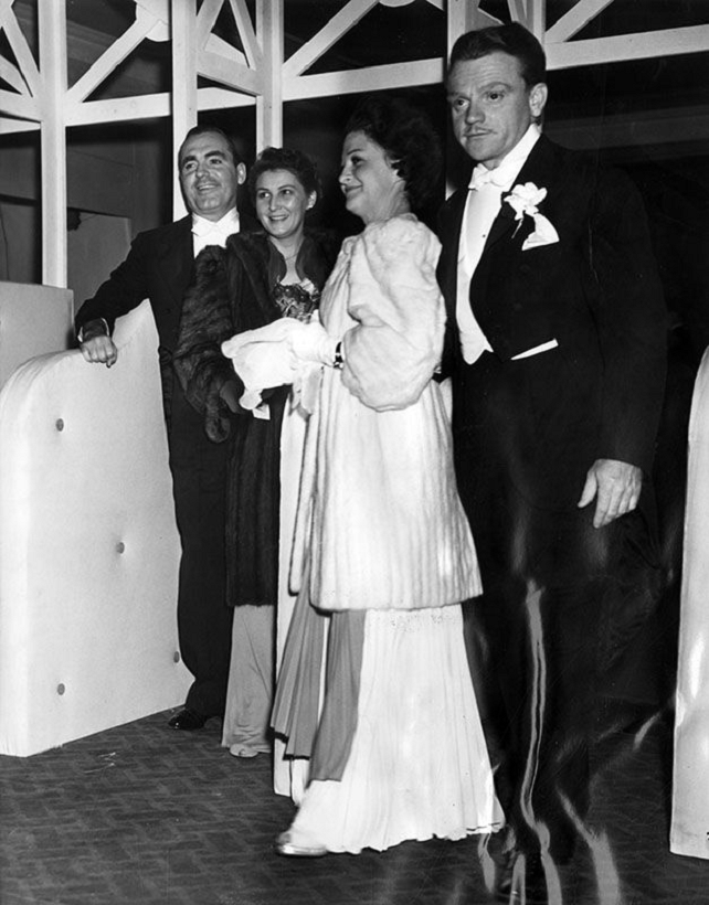 James Cagney: Height, Weight, Age, Career And Success 2 James Cagney Height