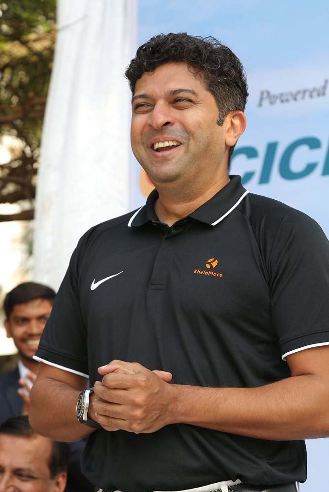 Jatin Paranjpe Height