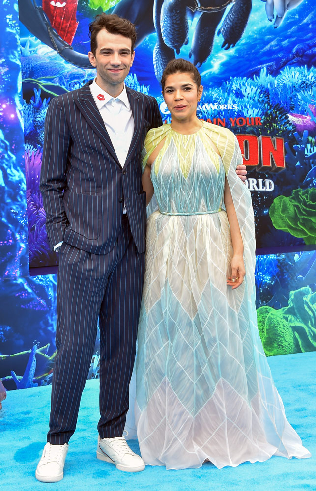 Jay Baruchel: Height, Weight, Age, Biography, Husband More 2 Jay Baruchel Height