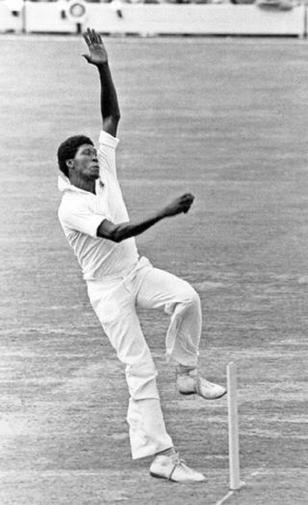 Karsan Ghavri Weight, Age, Husband, Biography, Family Facts 2 Karsan Ghavri Height