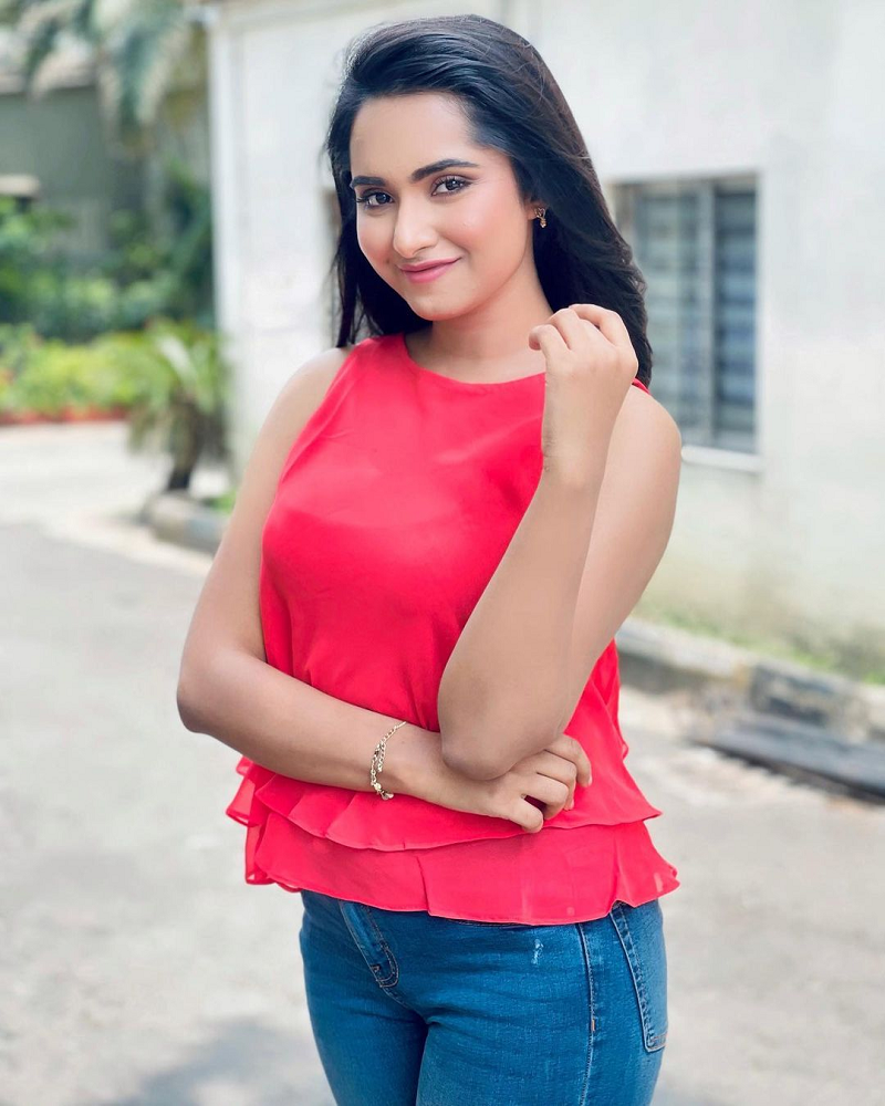 Keya Payel Height, Weight, Interesting Facts, Career Highlights, Physical Appearance 3 Keya Payel Profession