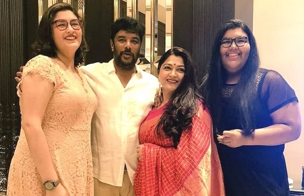 Khushbu Sundar Life, Net Worth, Height, Achievements, Body Measurements 3 Khushbu Sundar Family
