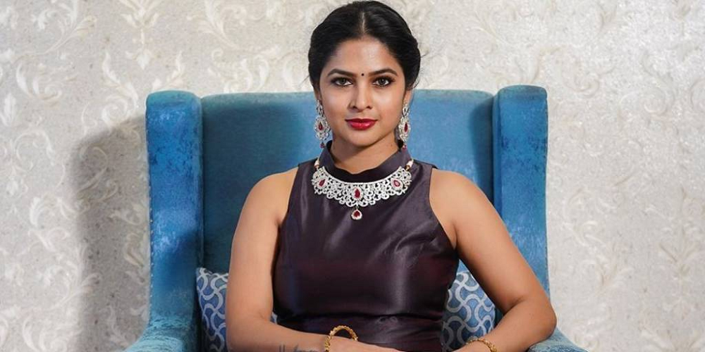 Madhumitha’s Biography, Age, Height, Wife, Net Worth, Family 4 Madhumitha career