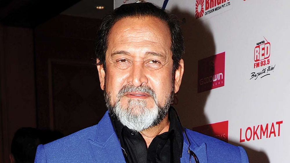 Mahesh Manjrekar Height, Weight, Interesting Facts, Career Highlights, Physical Appearance 4 Mahesh Manjrekar career