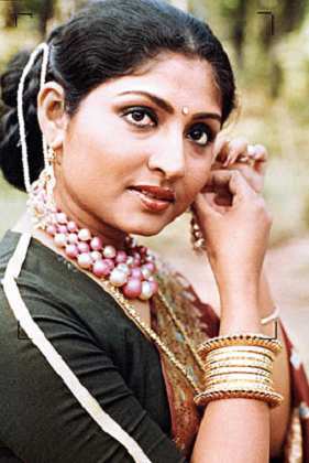 Mahua Roychoudhury: A Comprehensive Look At Full Biography And Lifestyle 2 Mahua Roychoudhury Height