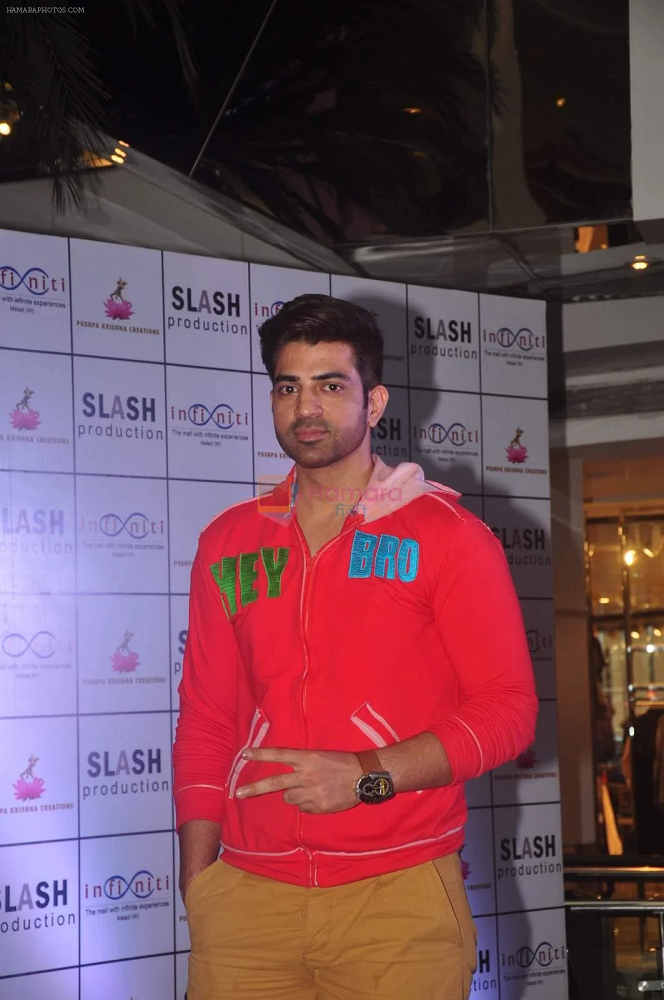 Maninder Singh Weight, Age, Husband, Biography, Family Facts 4 Maninder Singh career