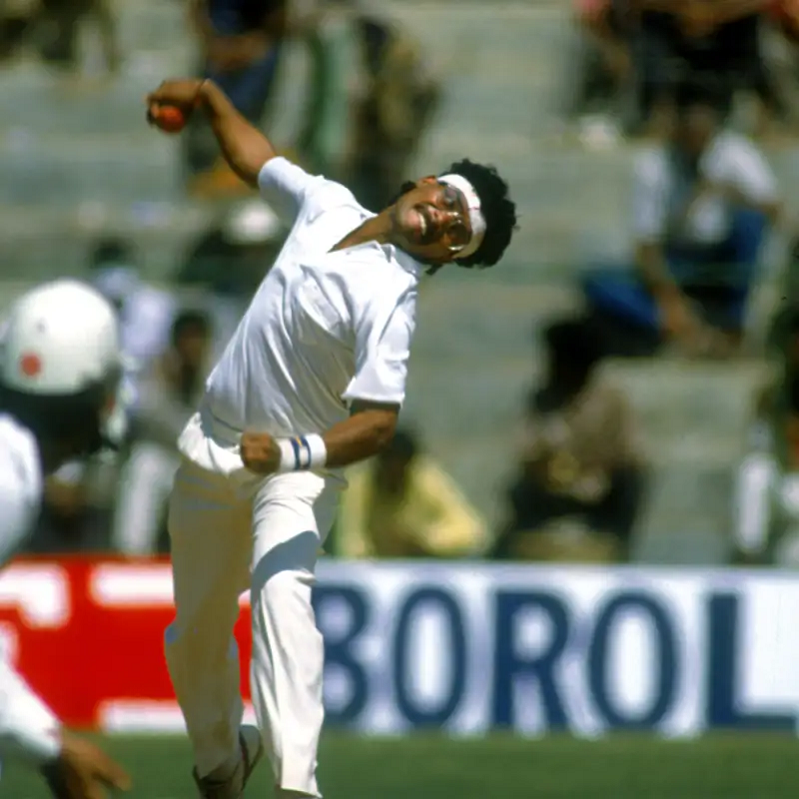 Narendra Hirwani Height