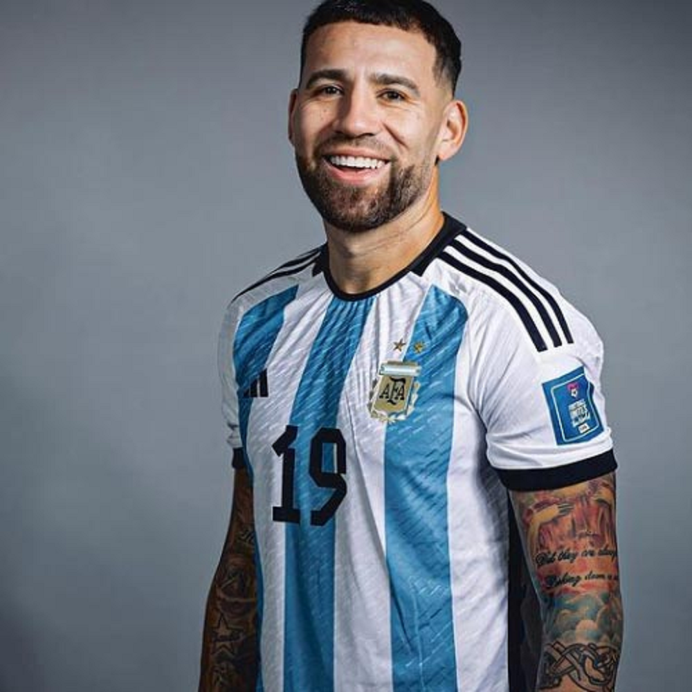 Nicolás Otamendi: Unveiling Height, Weight, Age, Biography, Husband More 3 Nicolás Otamendi Profession