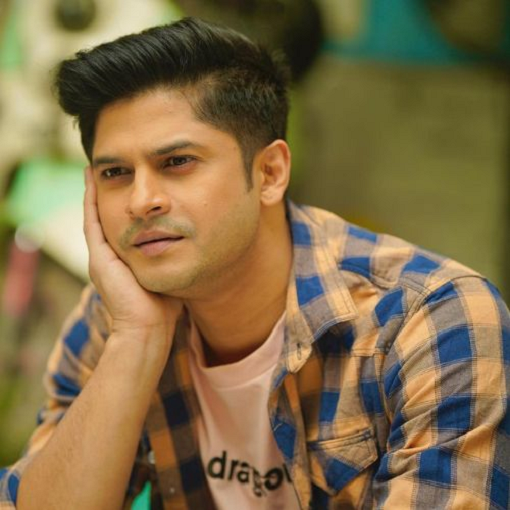 Niloy Alamgir: Height, Weight, Age, Biography, Husband More 3 Niloy Alamgir Profession