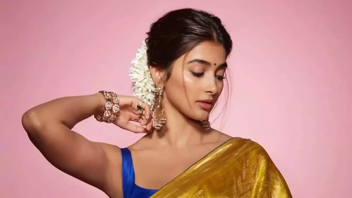 Top 10 Most Popular Telugu Models: Age, Height, Weight and Biography 4 Pooja Hegde
