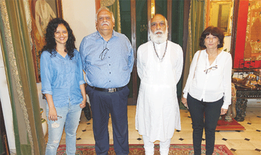 Priya Wal: Full Biography And Lifestyle 3 Priya Wal Family