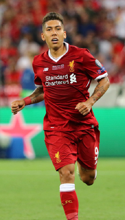 Roberto Firmino’s Biography, Age, Height, Wife, Net Worth, Family 2 Roberto Firmino Height