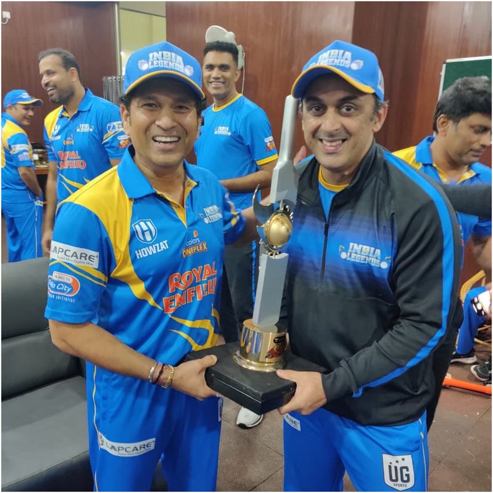 Rohan Gavaskar Profession