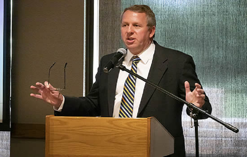 Ronald Draper World: Revealing Weight, Age, Husband, Biography, Family, Facts 4 Ronald Draper Profession