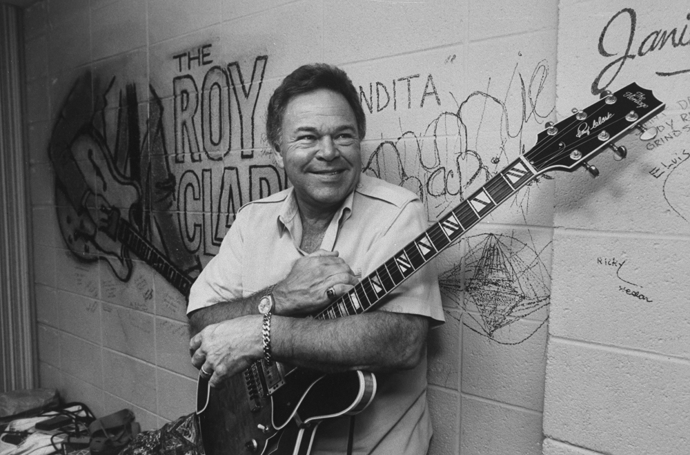 Roy Clark: A Journey Of Height, Weight, Age, Career, And Success 4 Roy Clark career
