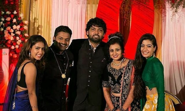 Samyuktha Hegde Family