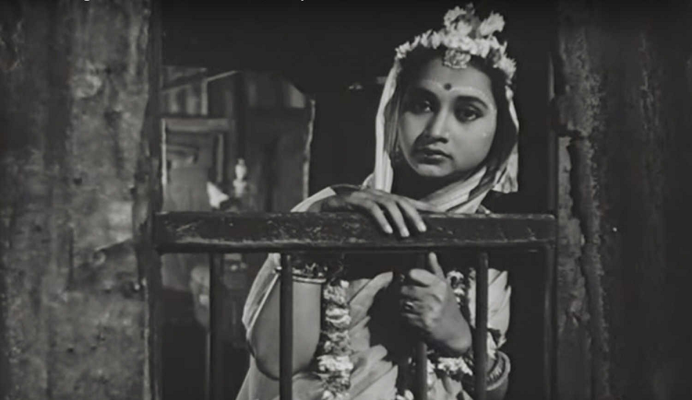 Sandhya Roy Biography, Career, Personal Life, Physical Characteristics 4 Sandhya Roy Career