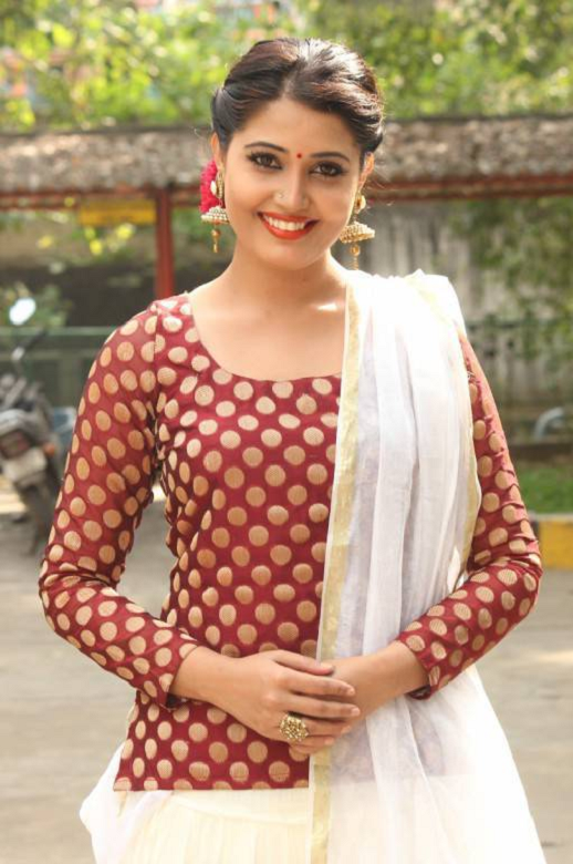 Sandra Amy Weight, Age, Husband, Biography, Family Facts 2 Sandra Amy Height
