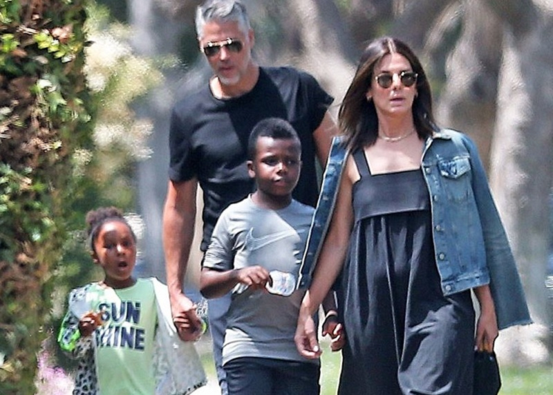 Sandra Bullock Family