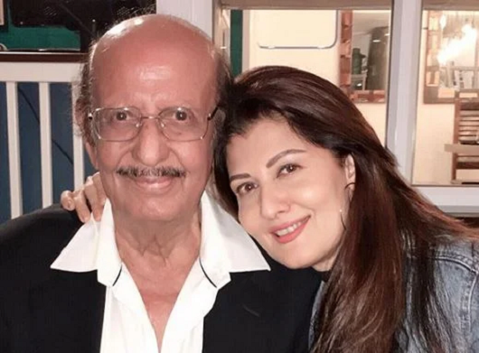 Sangeeta Bijlani: A Journey Of Height, Weight, Age, Career And Success 3 Sangeeta Bijlani Family