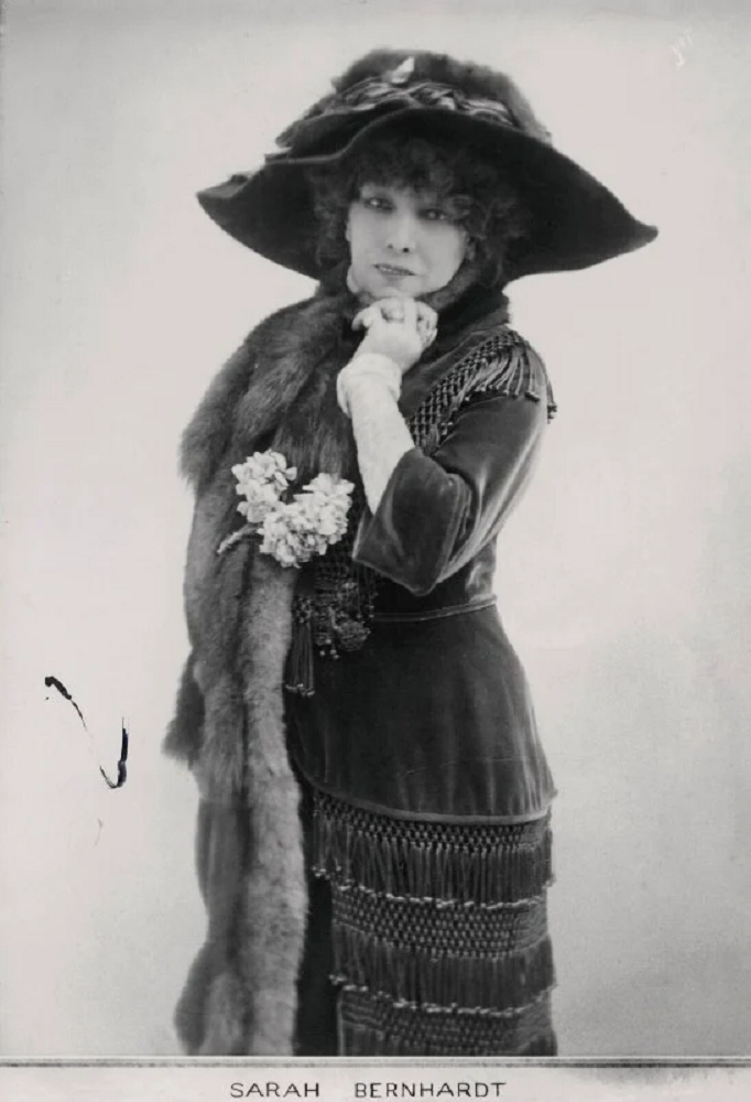 Sarah Bernhardt: A Comprehensive Look At Full Biography And Lifestyle 2 Sarah Bernhardt Height