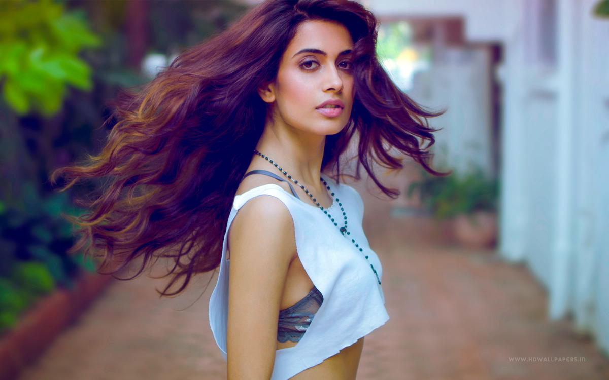 Sarah Jane Dias
