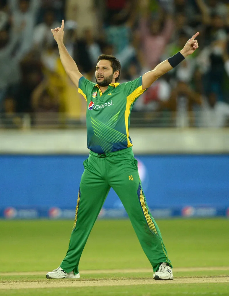 Shahid Afridi Height