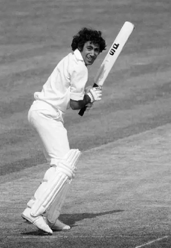 Sikander Bakht Height