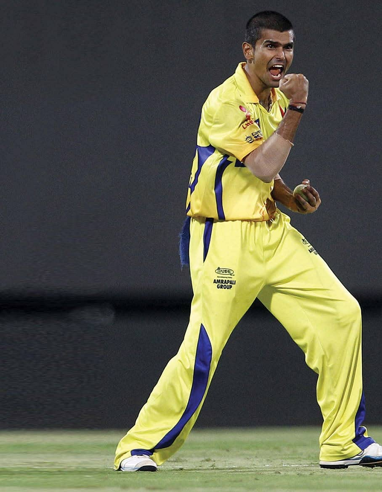 Subramaniam Badrinath Height