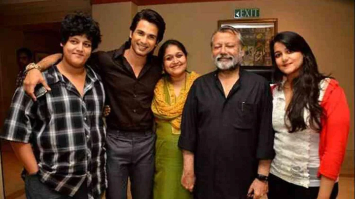 Supriya Pathak: Height, Weight, Age, Biography, Husband More 3 Supriya Pathak Family