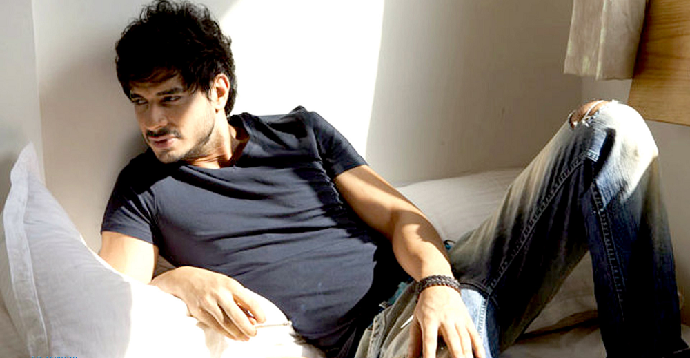 Tahir Raj Bhasin Profession