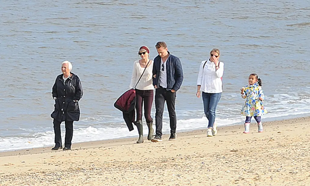 Tom Hiddleston: A Journey Of Height, Weight, Age, Career, And Success 3 Tom Hiddleston Family