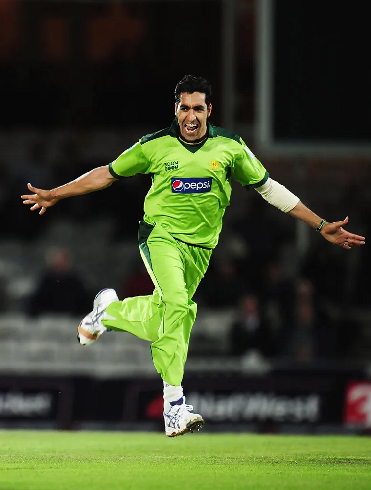 Umar Gul Height, Weight, Interesting Facts, Career Highlights, Physical Appearance 2 Umar Gul Height
