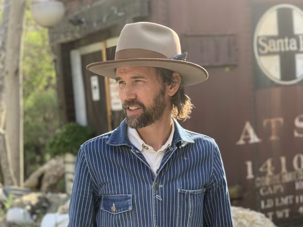 Willie Watson World: Revealing Weight, Age, Husband, Biography, Family Facts 3 Willie Watson Profession