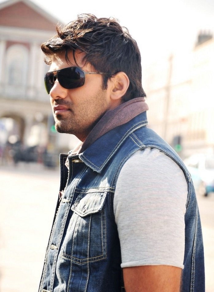 Top 10 Richest Tamil Actors: Age, Height, Weight and Biography 9 Arya