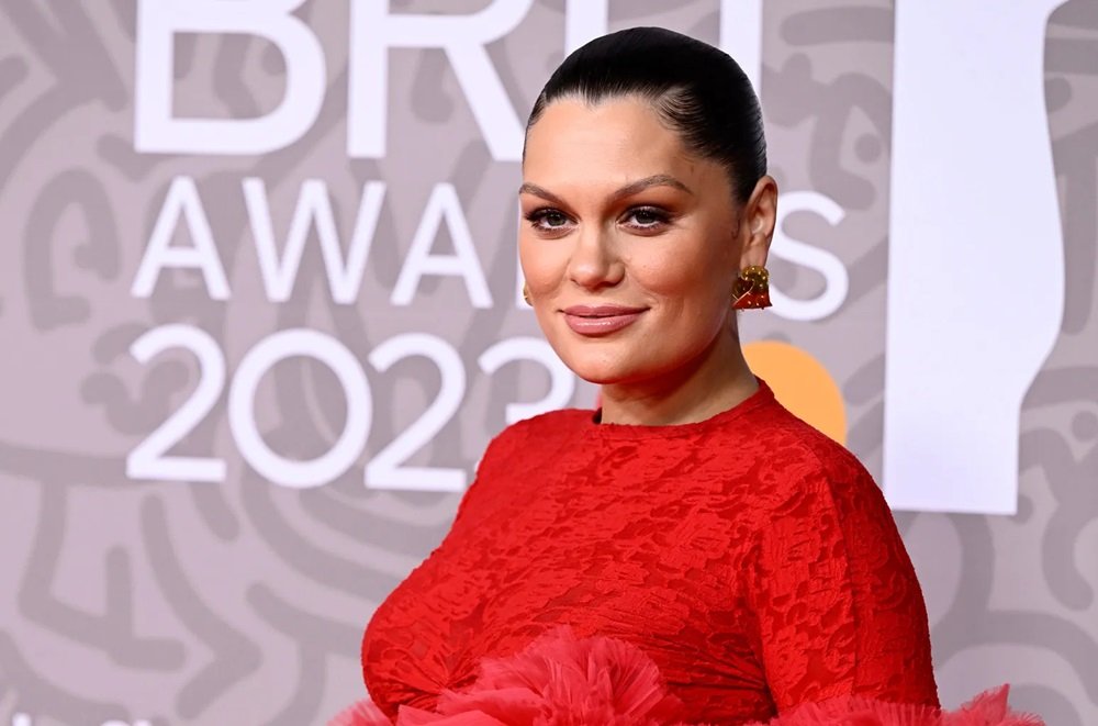Top 10 Most Popular United Kingdom Singers: Age, Height, Weight and Biography 7 Jessie J