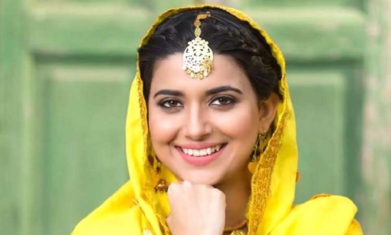 Top 10 Most Popular Punjabi Actresses: Age, Height, Weight and Biography 9 Nimrat Khaira