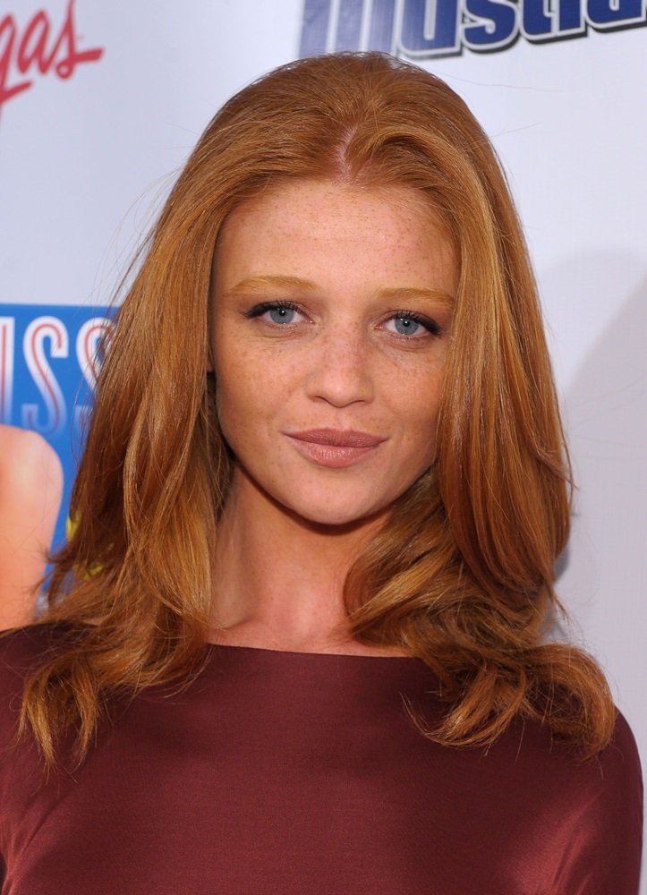 The Top 10 Most Popular Models in Mexico: Age, Height, Weight and Biography 7 Cintia Dicker